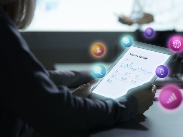 Leveraging Social Media Analytics to Boost Your Brand in Lebanon