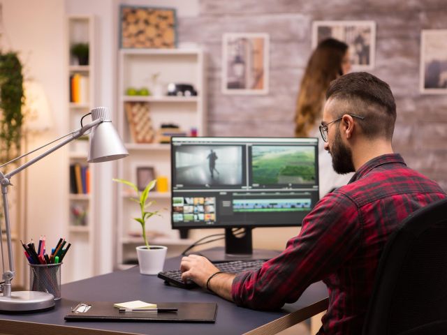 Animation for Lebanese Businesses: Motion Graphics or Traditional?