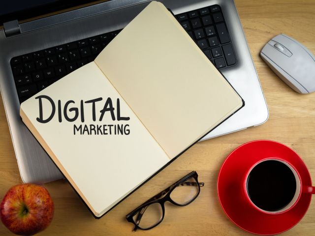 Digital Marketing Trends Lebanon 2025 – key strategies for local businesses.